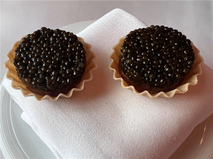 beef tartare and caviar canape